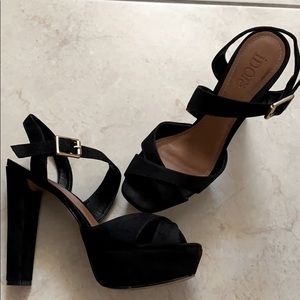 iDORé Platforms Heels ✨